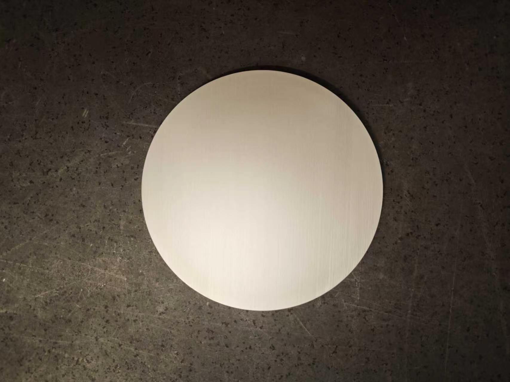 Precision-cut round aluminum blank